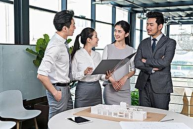 《寂静岭2：重制版》男主外貌微调 看起来更年轻了